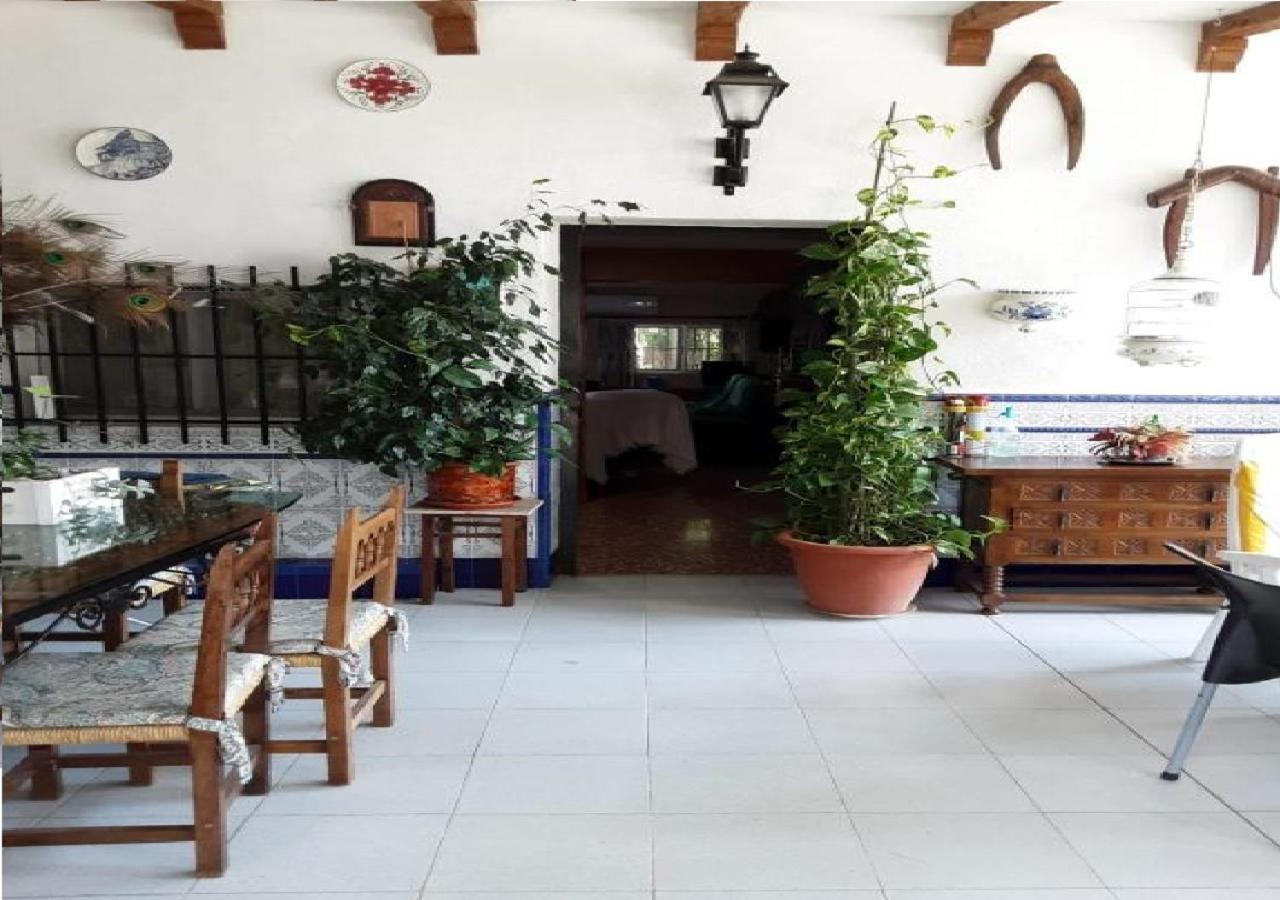 Habitacion En Casa Rural Particular El Palomar Villena Luaran gambar